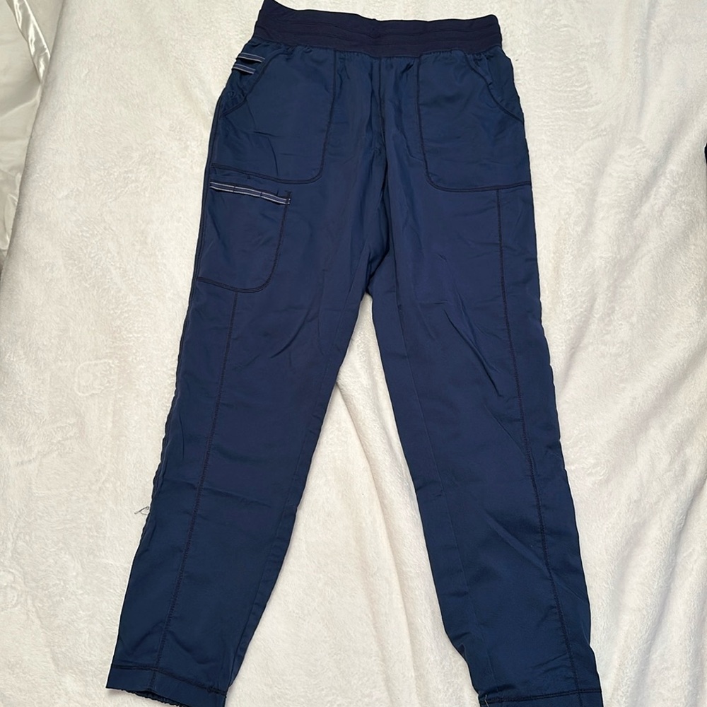 Scrub pants